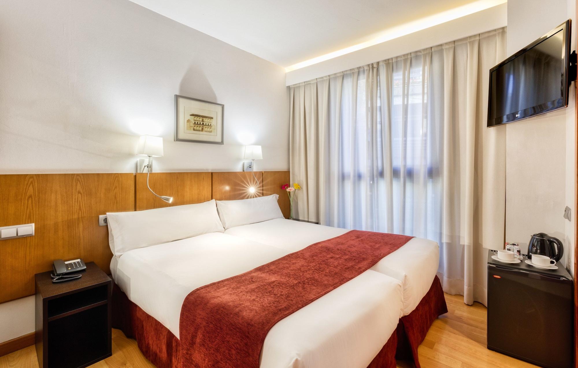 Senator Granada Hotel Luaran gambar