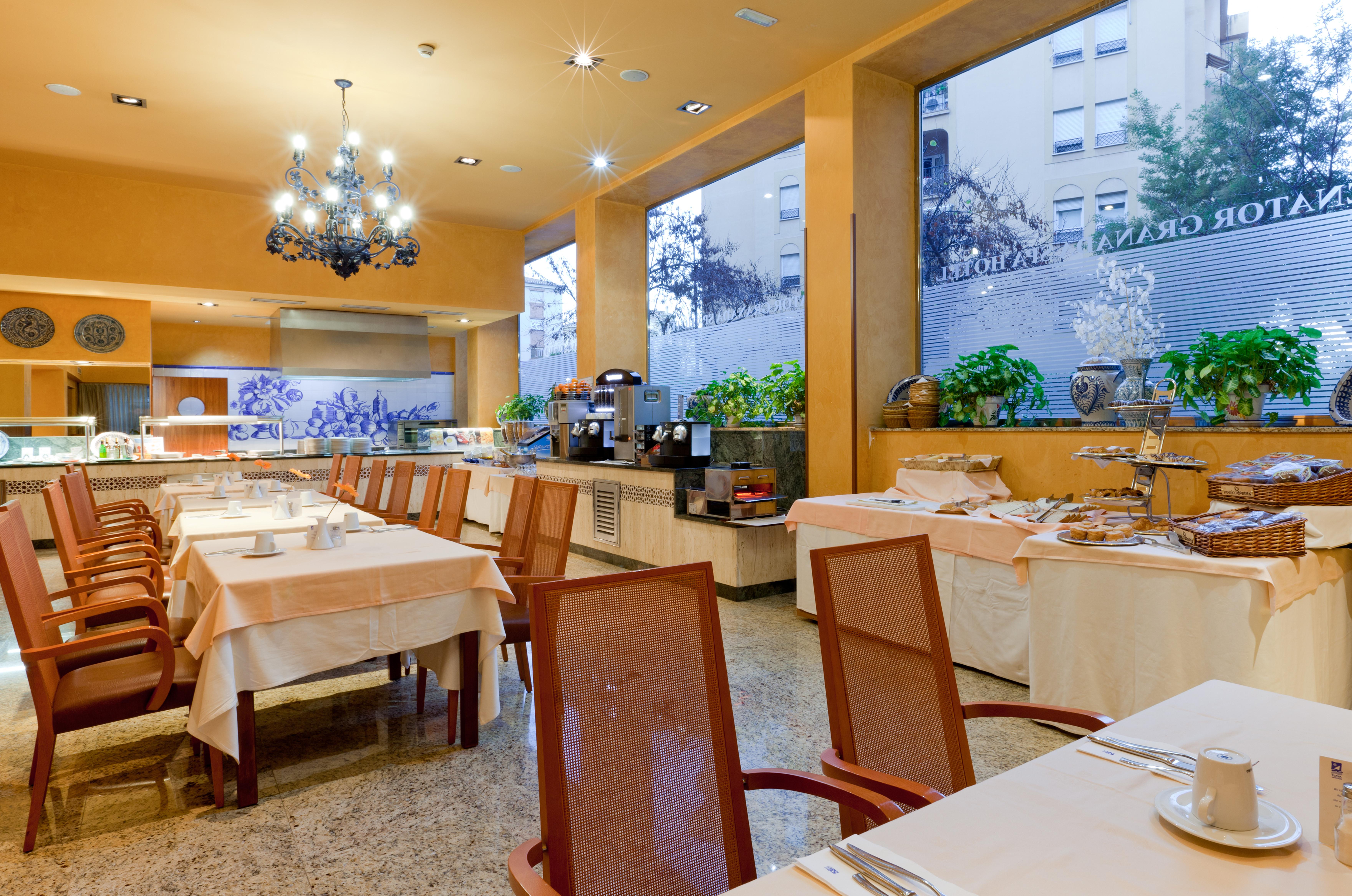 Senator Granada Hotel Luaran gambar