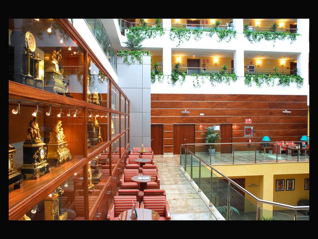 Senator Granada Hotel Luaran gambar